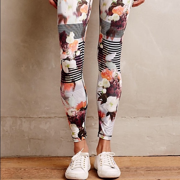 Anthropologie Electriflora Leggings Pure+Good Sz M