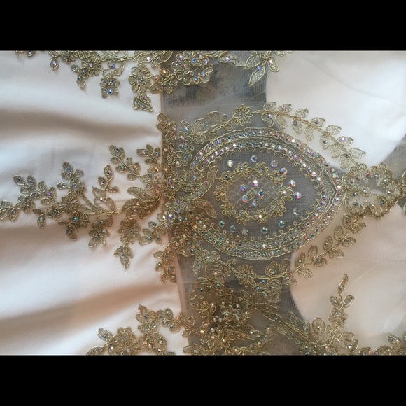 Dress - Picture 4 of 4