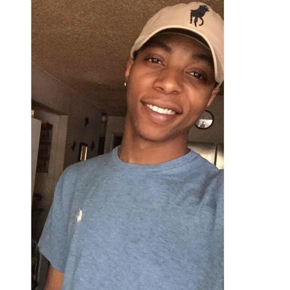 Meet your Posher, Damon