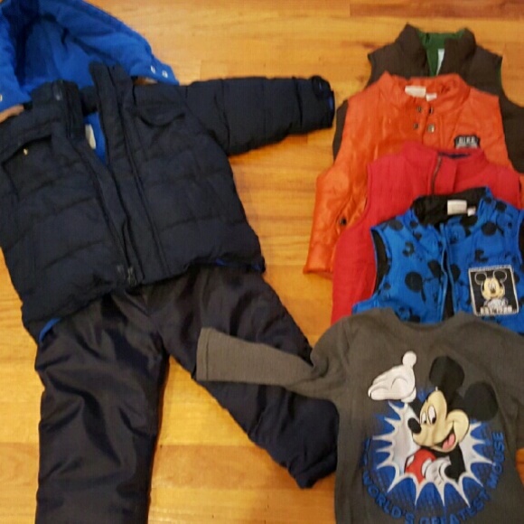 4 Vests / Coat /snow pants/   mickey shirt