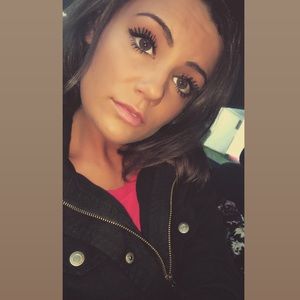 Meet your Posher, Paula