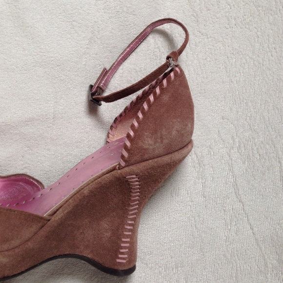 BCBG wedges - Picture 4 of 4
