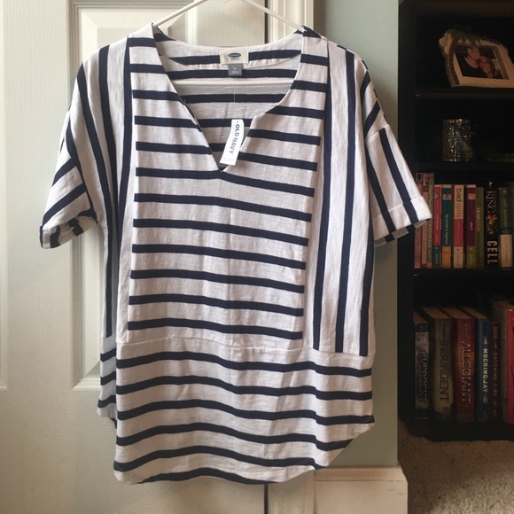 Old Navy top