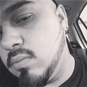 Meet your Posher, Uriel