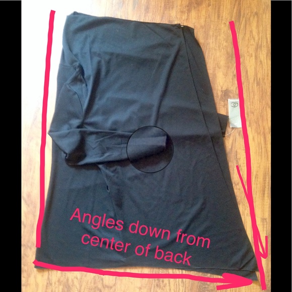 Queen Collection Cardigan Wrap - Picture 4 of 7