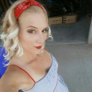 Meet your Posher, Cheryl