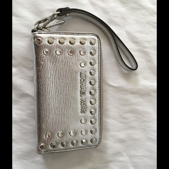 Last chance Silver Michael Kors cellphone wristlet