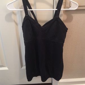 Lululemon workout tank