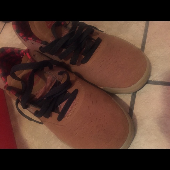 Nike P Rods - Picture 1 of 4