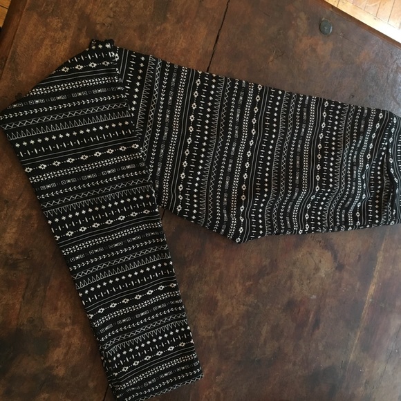 Cozy stripe/tribal SOFT top and pant lounge bundle - Picture 3 of 3