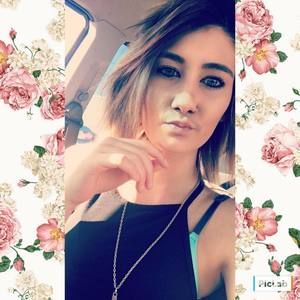 Meet your Posher, Alexis