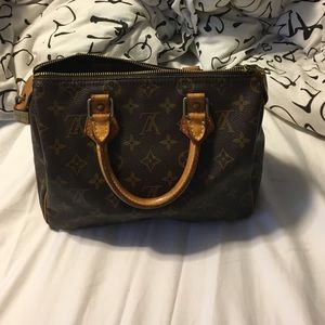 Authentic LV SPEEDY 25