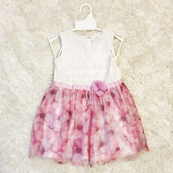 💕Beautiful 3T dress💕