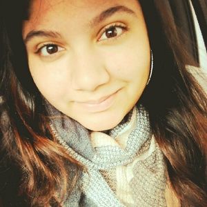 Meet your Posher, Jasmine