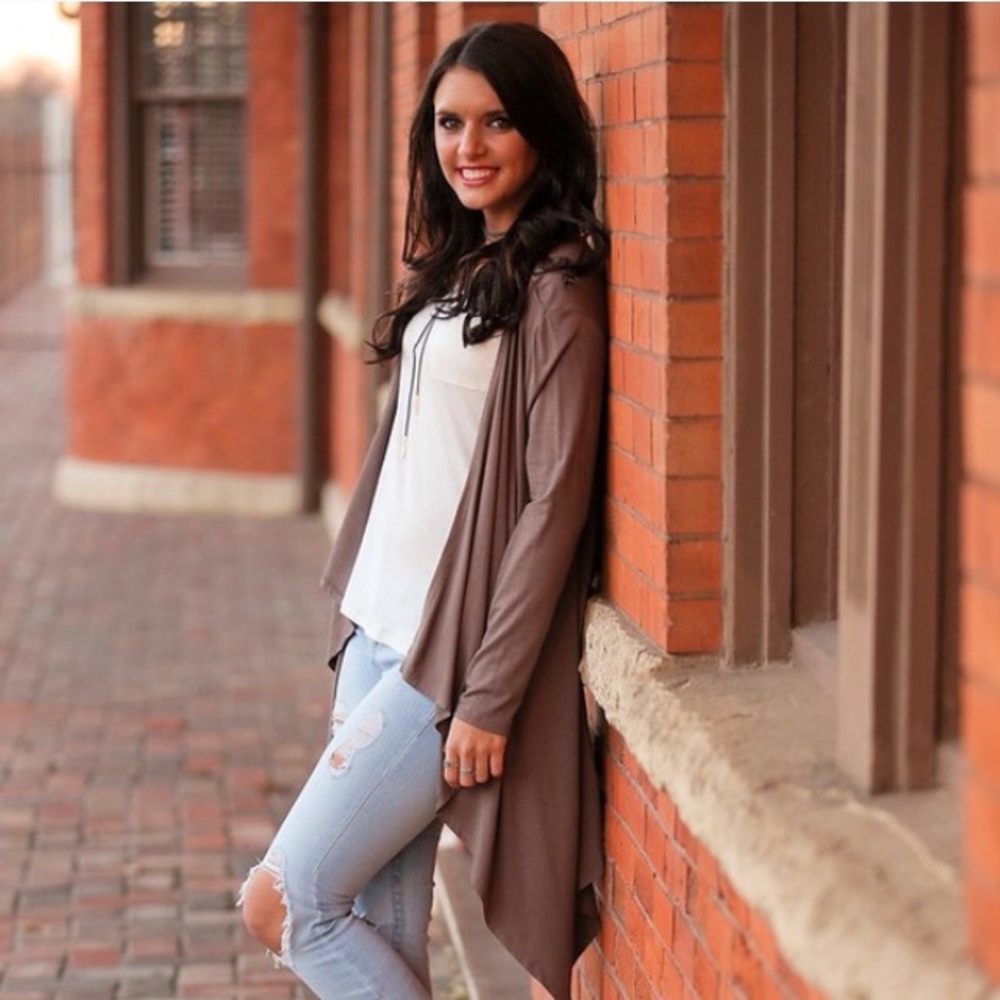 •Fall Breeze Cardigan• - Picture 2 of 4