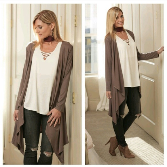 •Fall Breeze Cardigan• - Picture 3 of 4