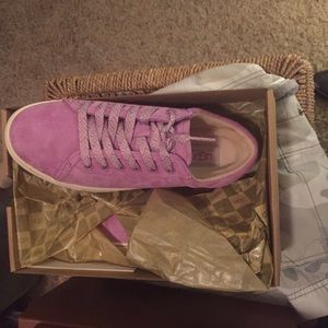 Ugg canvas tennis