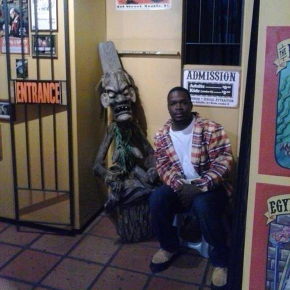 Meet your Posher, Wayne - Picture 1 of 1