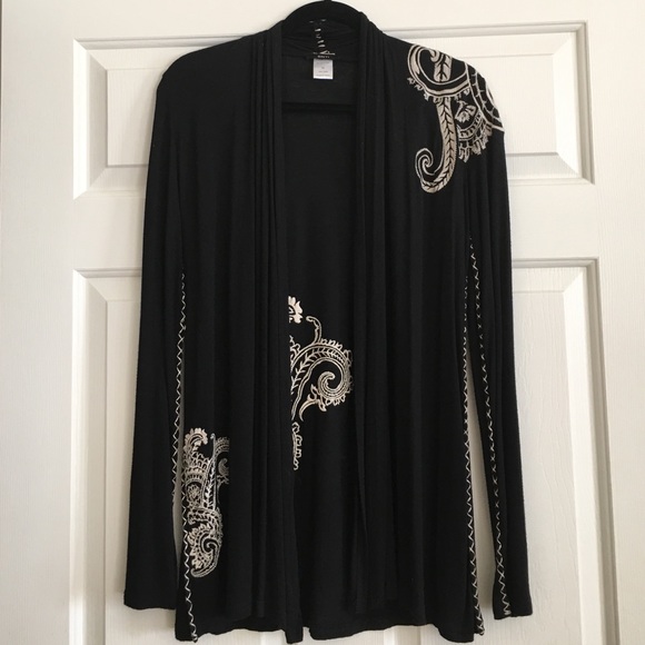 Gorgeous Boutique jacket/cardigan! Size Medium!!