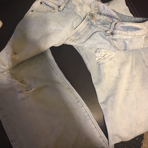 American eagle favorite boyfriend jeans