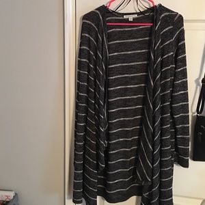 American Eagle Cardigan