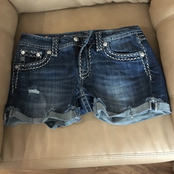 Miss Me shorts size 29 (stretch)
