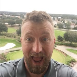 Meet your Posher, Zach