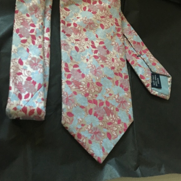 Faconnable Men's Tie - Picture 2 of 3