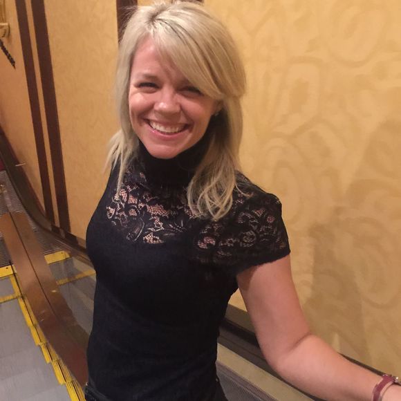 Meet your Posher, Christy