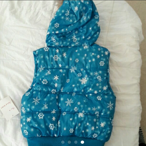 Beverly Hills Princess Puffed Vest, Size 8 - Picture 4 of 4
