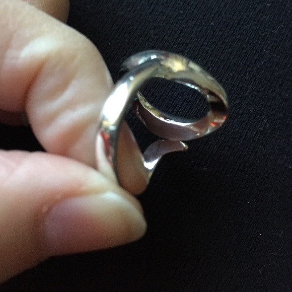 ⭕️ Ring - Picture 4 of 7