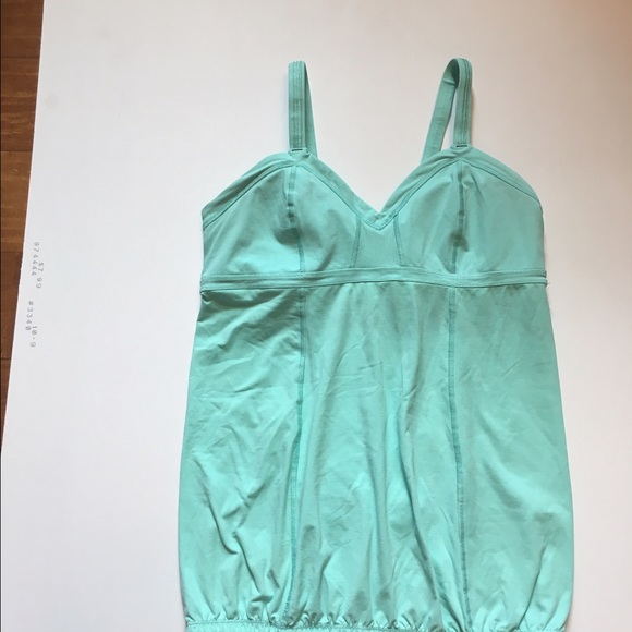 Lululemon mint running tank