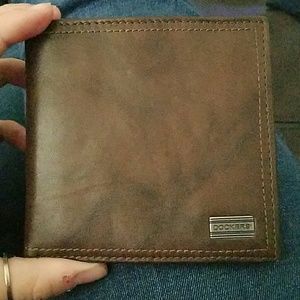 Brown "Docker" man wallet