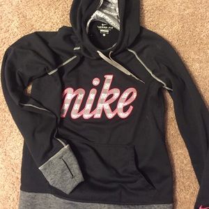 Nike thermo hoodie