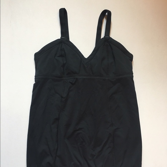 Lululemon black running tank - Picture 1 of 4