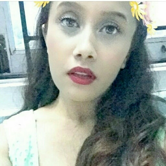 Meet your Posher, Abha