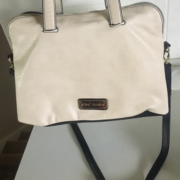 Betsy Johnson bag - Picture 2 of 3