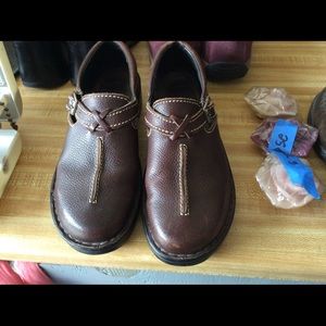Clarks Brown Leather Shoes With Tan Stitching