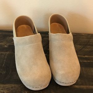 Dansko clogs suede