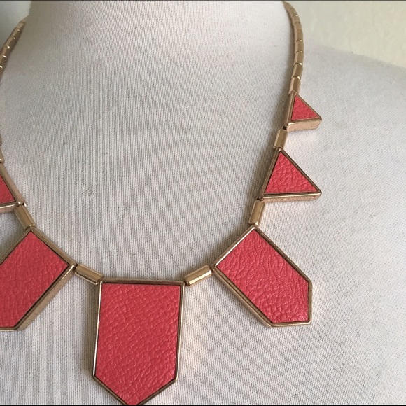 Statement necklace - Picture 2 of 2