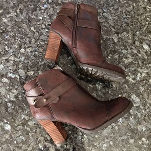 Crown Vintage Western Ankle Boot