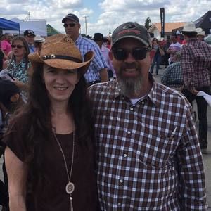 Meet your Posher, Lisa n peter