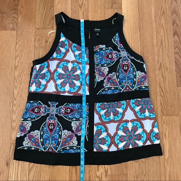 Nicole Miller Block Pattern Top - Picture 4 of 5