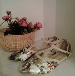 Floral shoes