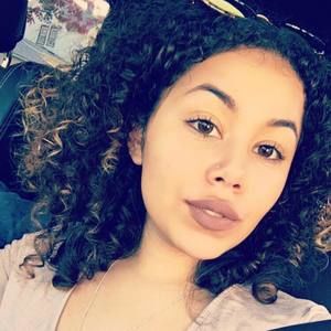 Meet your Posher, Jocelyn