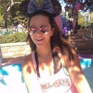 Meet your Posher, Cheynoa