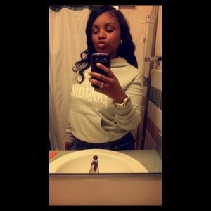 Meet your Posher, Markesia