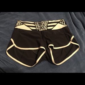 Lululemon speed shorts size 2