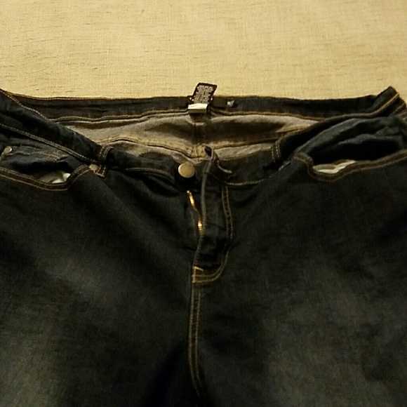 Torrid size 20 skinny jeans