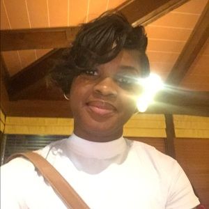 Meet your Posher, Markisha